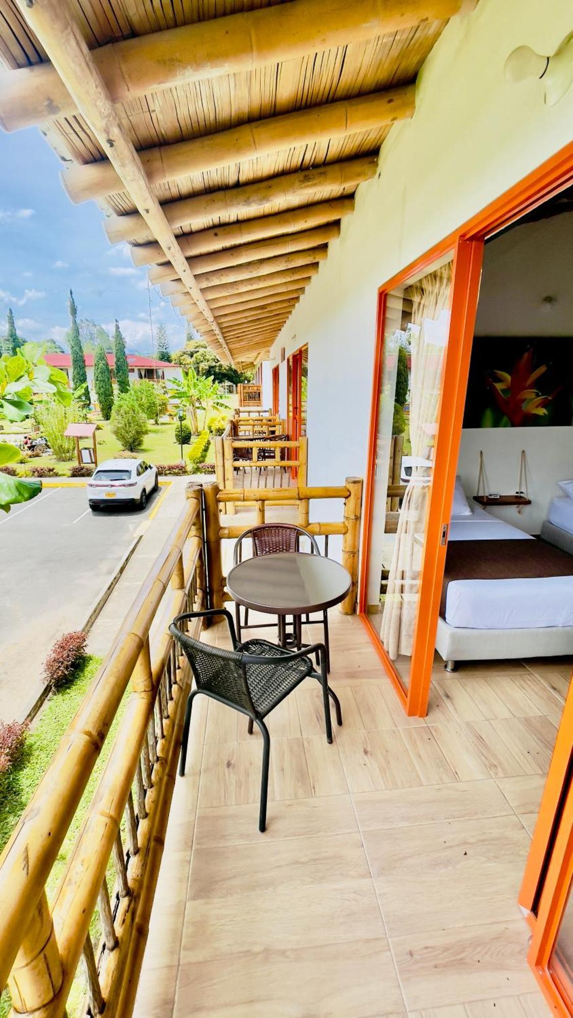 Campestre La Aldea Pijao 3*